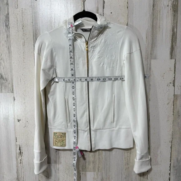 Ecko Unlimited Vintage Women's White and Blue Jean Jacket - Picture 9 of 15